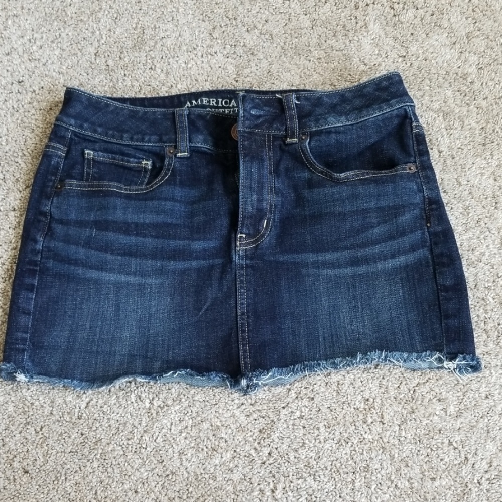 Size 6 American Eagle Jean Skirt